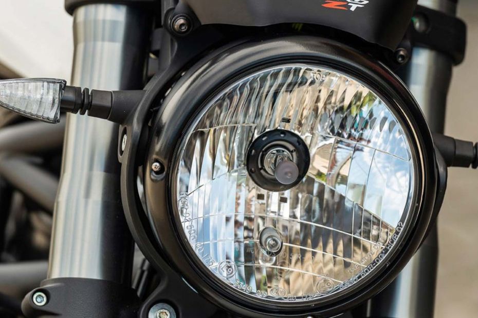 Moto Morini Corsaro ZT Head Light View