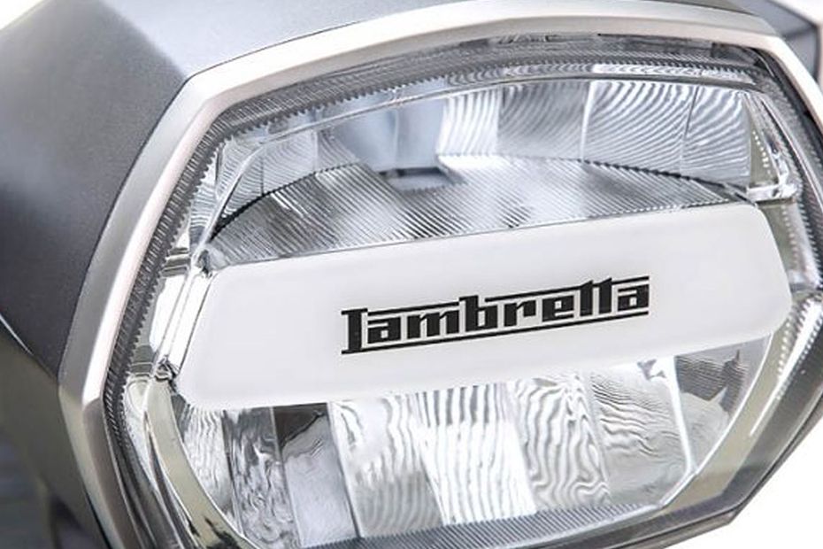 Lambretta V-Special 50 Head Light View