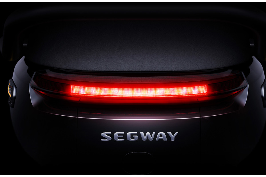 Segway E300SE Tail Light View Segway E300SE Tail Light View