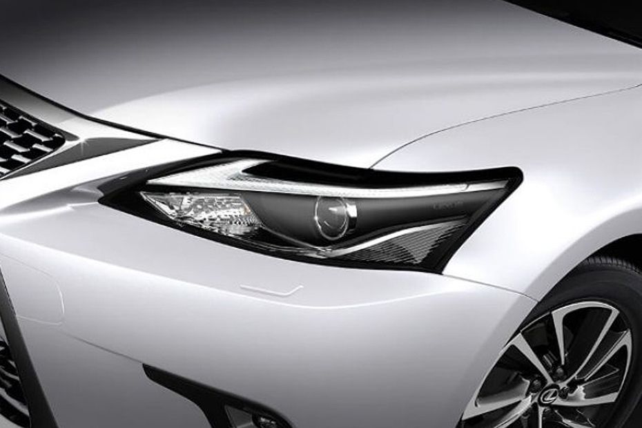 Lexus CT Headlight