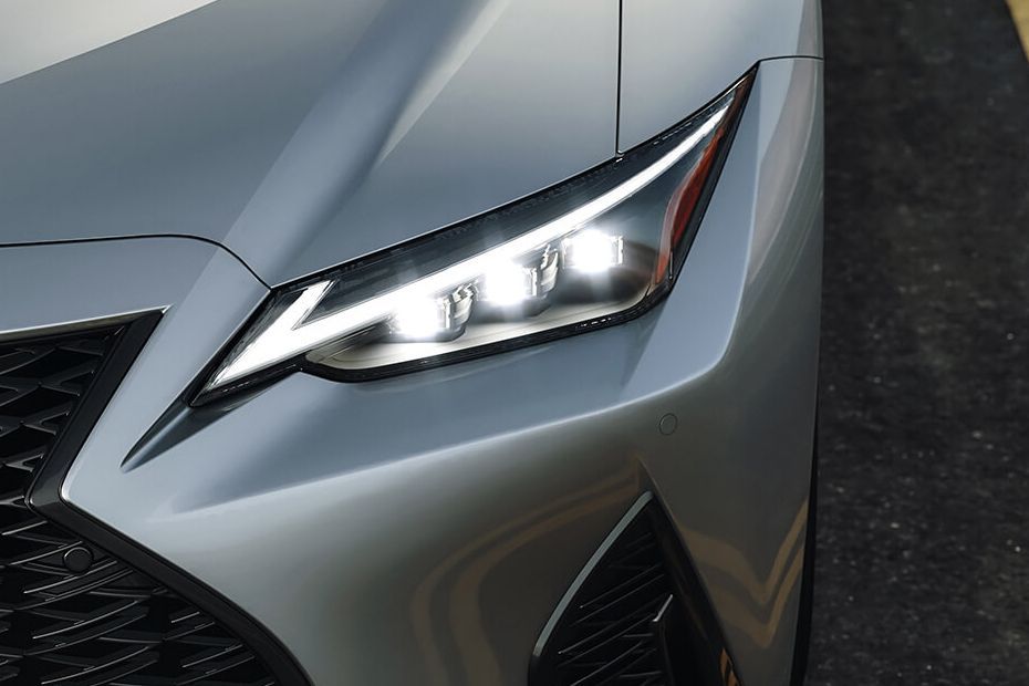 Lexus IS Headlight