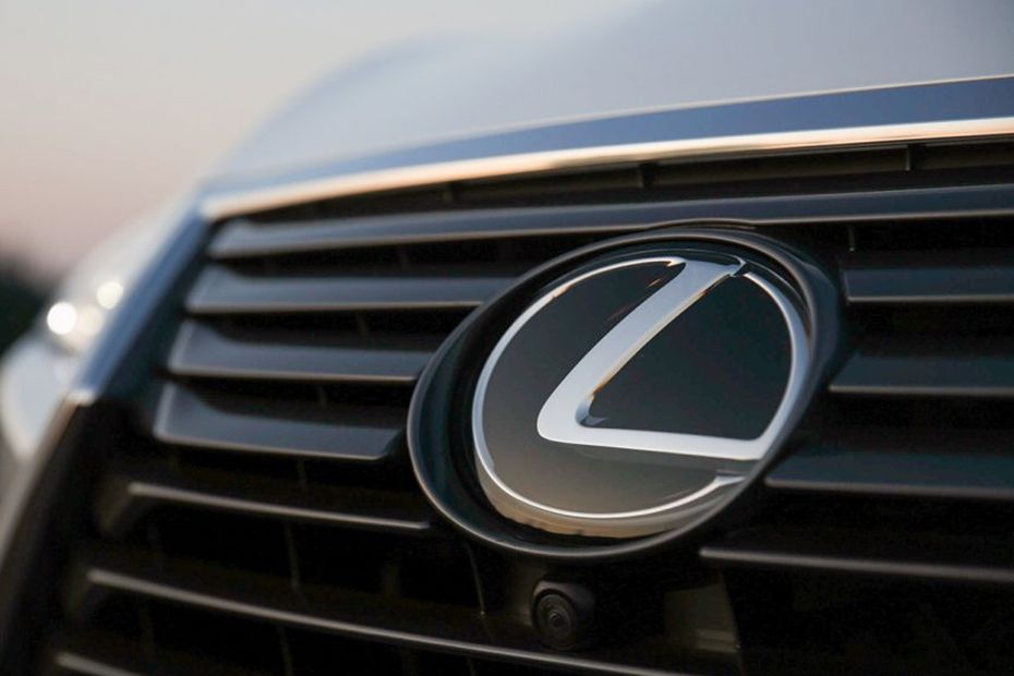 Lexus LM (2020-2022) Branding Lexus LM (2020-2022) Branding