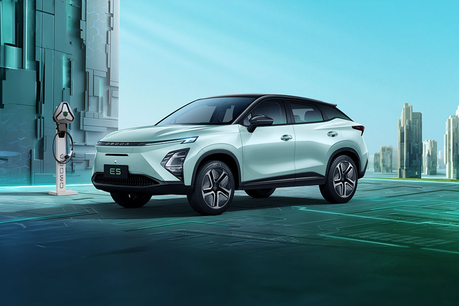 Omoda E5 Black & Blue Interior 2026 Philippines