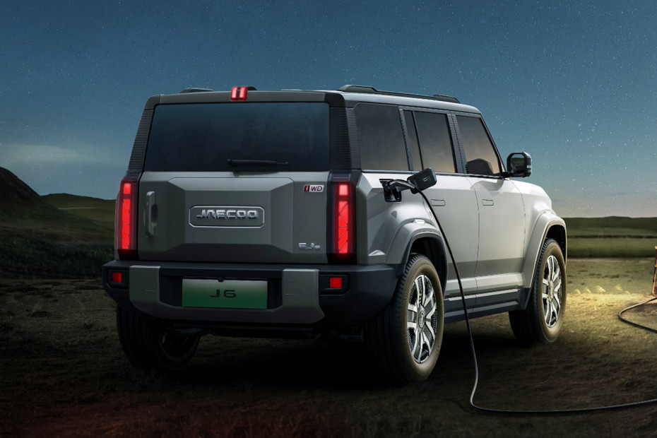 JAECOO EJ6 Rear Angle View JAECOO EJ6 Rear Angle View