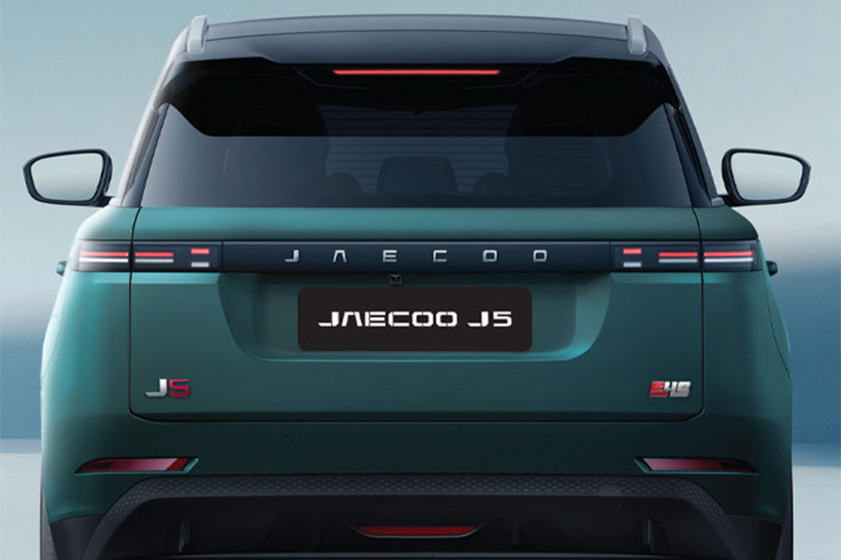 Full Rear View of JAECOO J5 SHS HEV