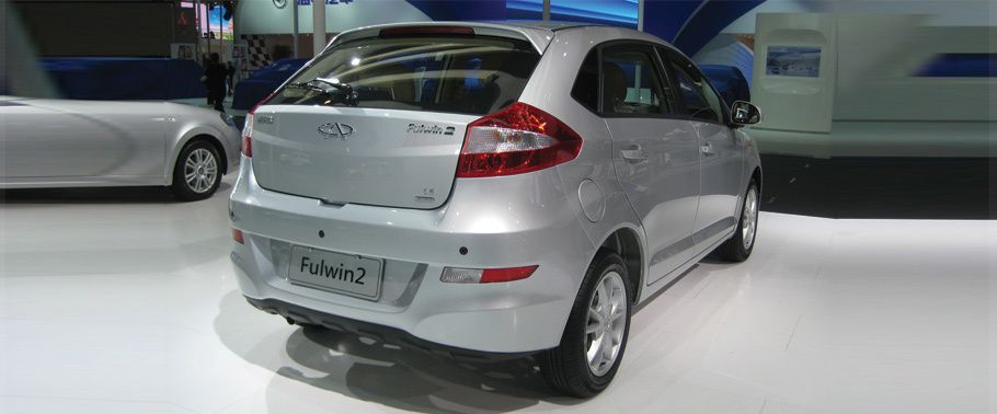 Fulwin 2 Rear Medium Side View