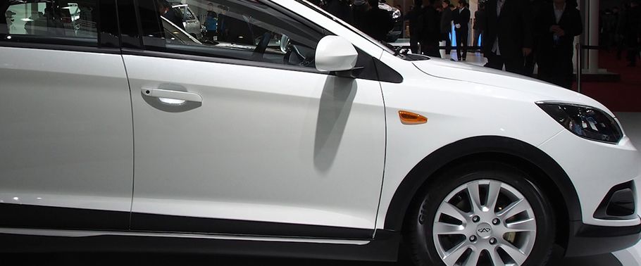 Chery Fulwin 2 Drivers Side Mirror Front Angle