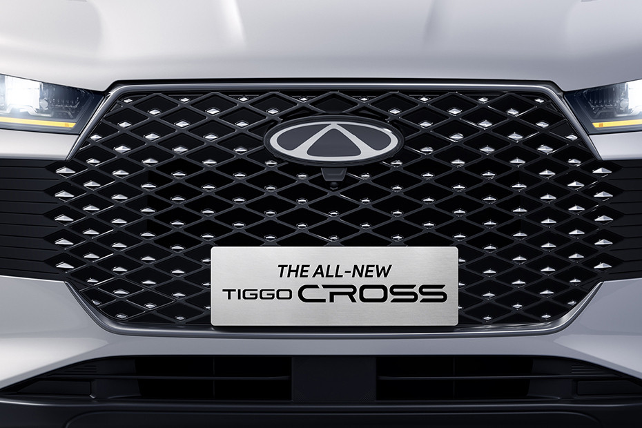 Tiggo Cross Grille View