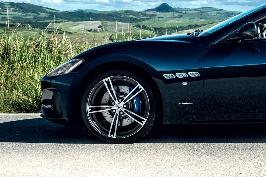 Maserati GranCabrio Wheel Maserati GranCabrio Wheel