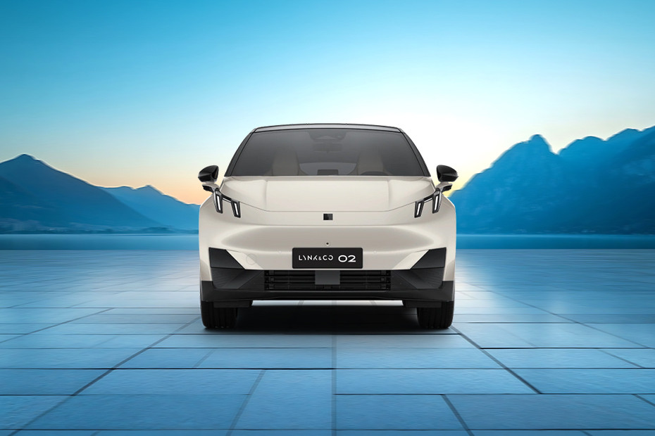 Lynk & Co 02 Full Front View Full Front View of 02