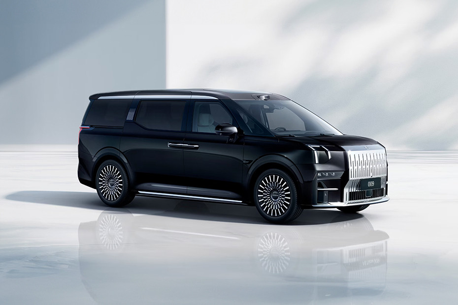 ZEEKR 009 2025 Philippines