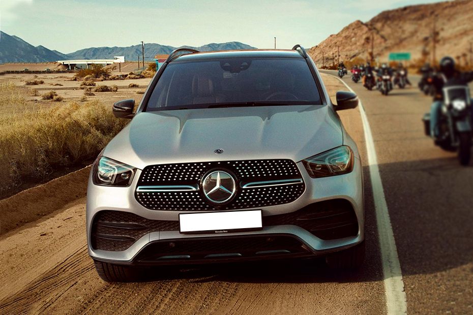 Mercedes-Benz GLE-Class Full Front View