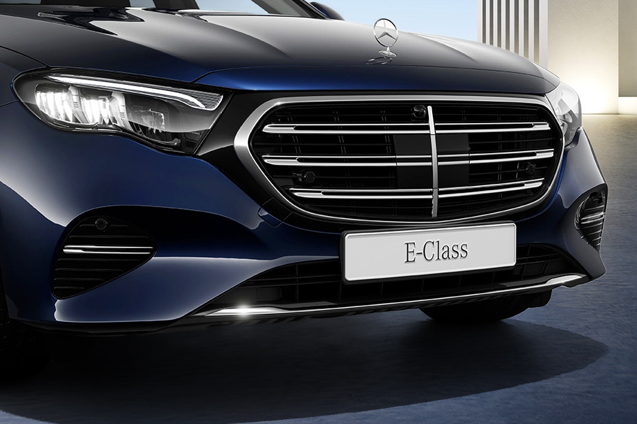 E-Class Sedan Grille View