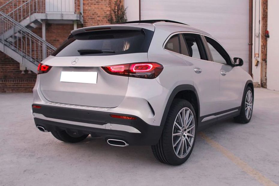 Mercedes-Benz GLA-Class Rear Angle View