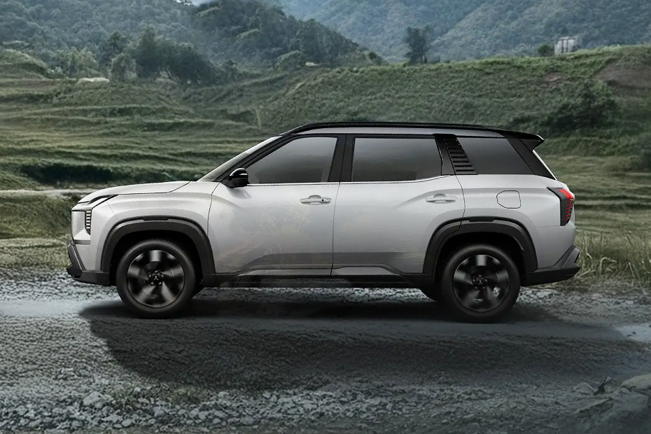 Destinator Side view