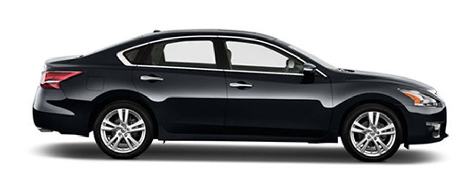 Nissan Altima (2014-2018) Drivers Sideview