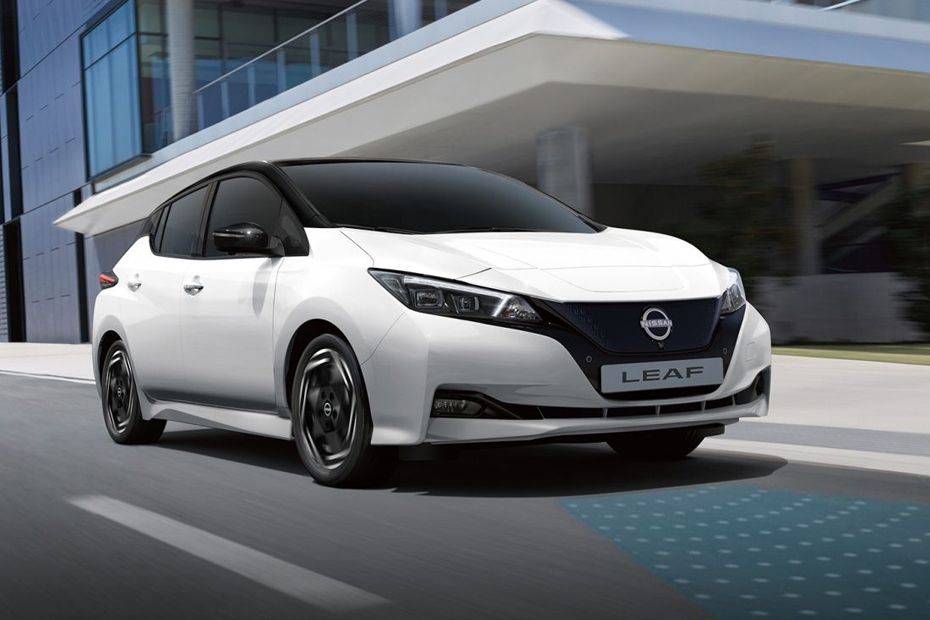 Nissan Leaf 2024 Interior & Exterior Images, Colors & Video Gallery