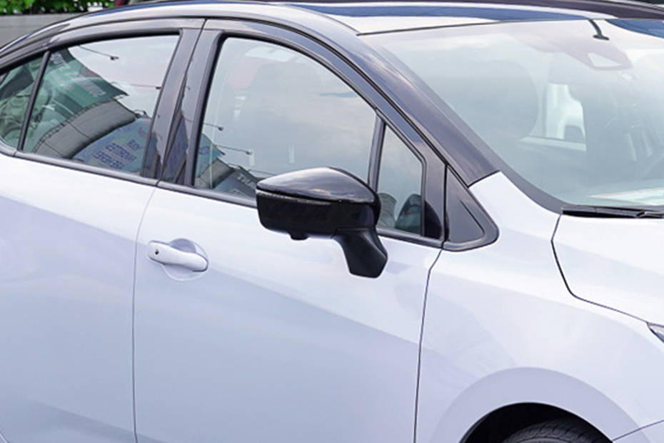 Nissan Almera Drivers Side Mirror Front Angle Nissan Almera Drivers Side Mirror Front Angle
