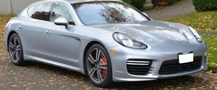 Porsche Panamera Turbo Executive Front Cross Side View