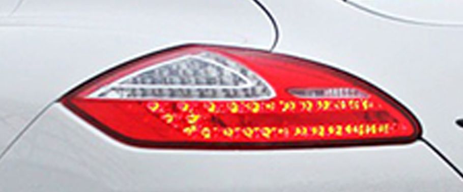 Panamera Turbo S Tail light