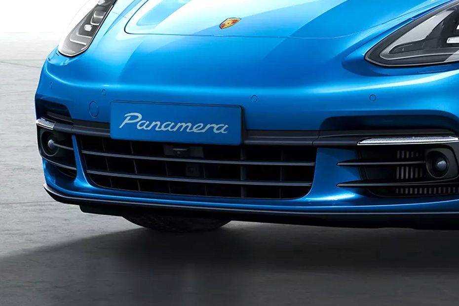 Porsche Panamera Grille View