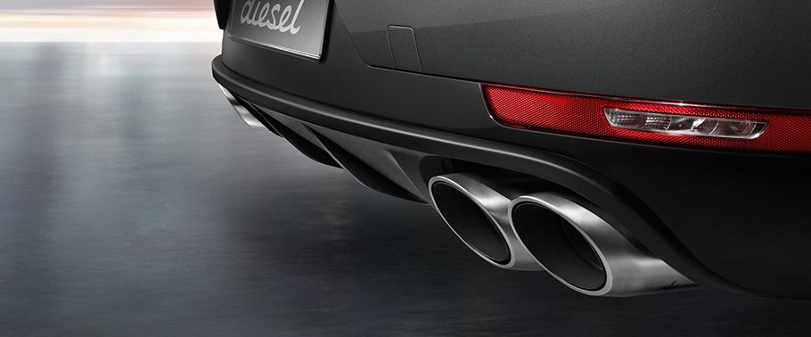Exhaust Pipe of Porsche Macan S Diesel 245 hp