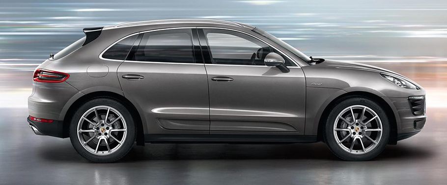 Porsche Macan S Diesel 245 hp Drivers Sideview