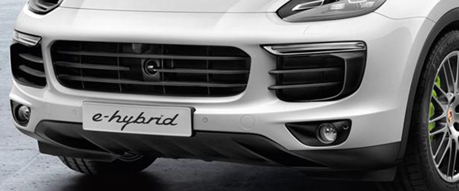 Cayenne S E-Hybrid Grille View