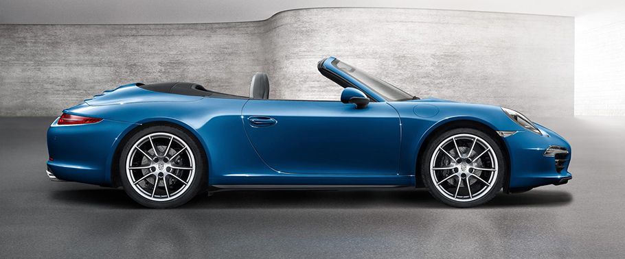 Porsche 911 Carrera 4 Cabriolet Drivers Sideview
