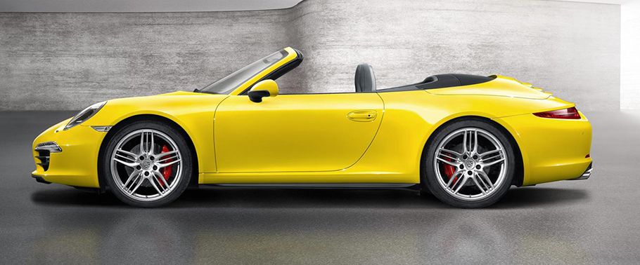 911 Carrera 4S Cabriolet Side view