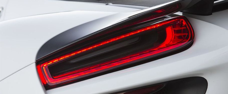 918 Spyder Weissach Package Tail light