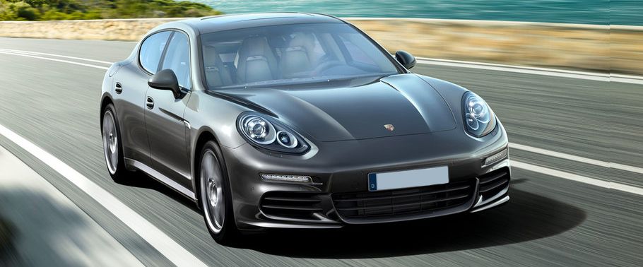 Panamera Diesel 250 hp Medium Angle Front View