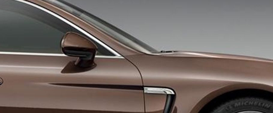 Porsche Panamera 4S Drivers Side Mirror Front Angle