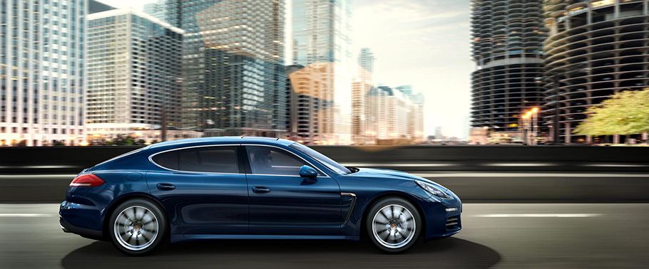 Porsche Panamera 4S Executive Drivers Sideview