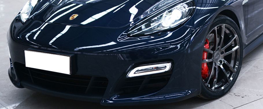 Panamera GTS Grille View