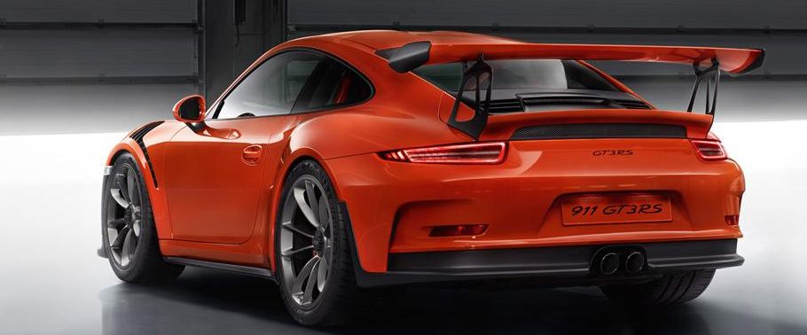 Rear Cross Side View of Porsche 911 GT3 RS