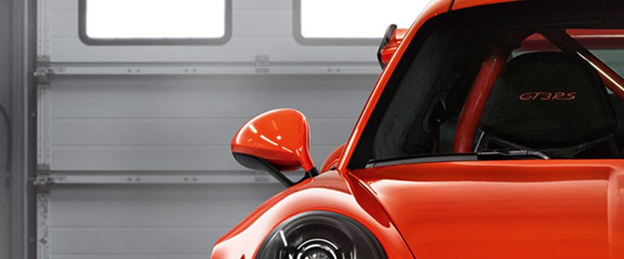 Porsche 911 GT3 RS Drivers Side Mirror Front Angle