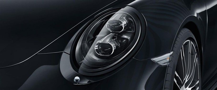 Porsche 911 Carrera 4 Black Edition Headlight Porsche 911 Carrera 4 Black Edition Headlight