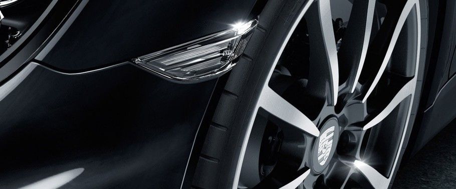 Porsche Boxster Black Edition Turn Indicator