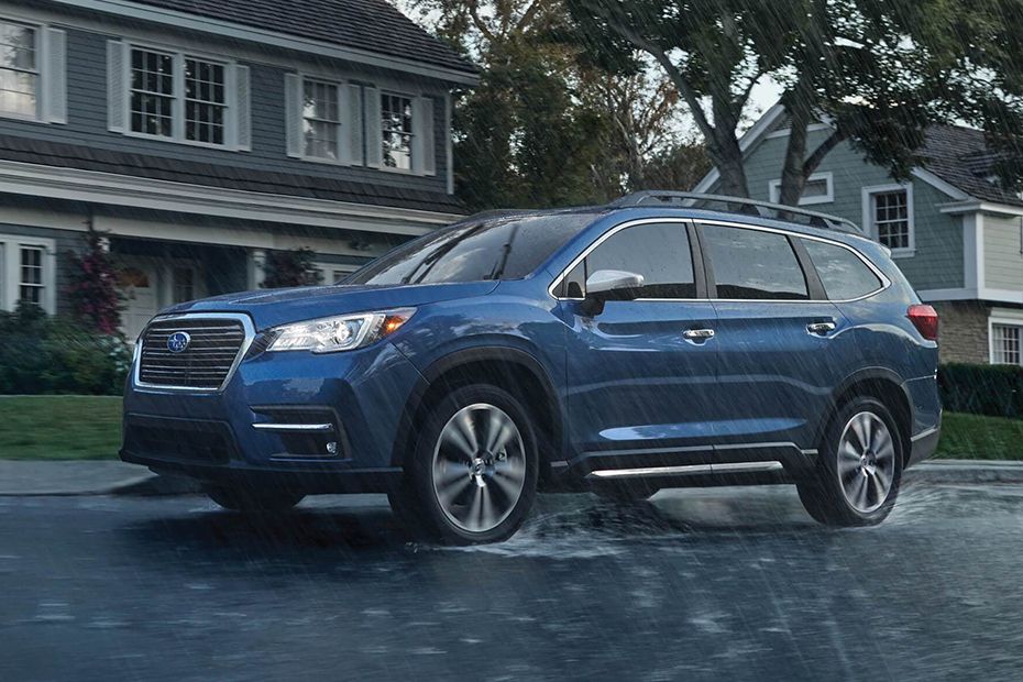 Ascent 2021 Front deep low Angle View