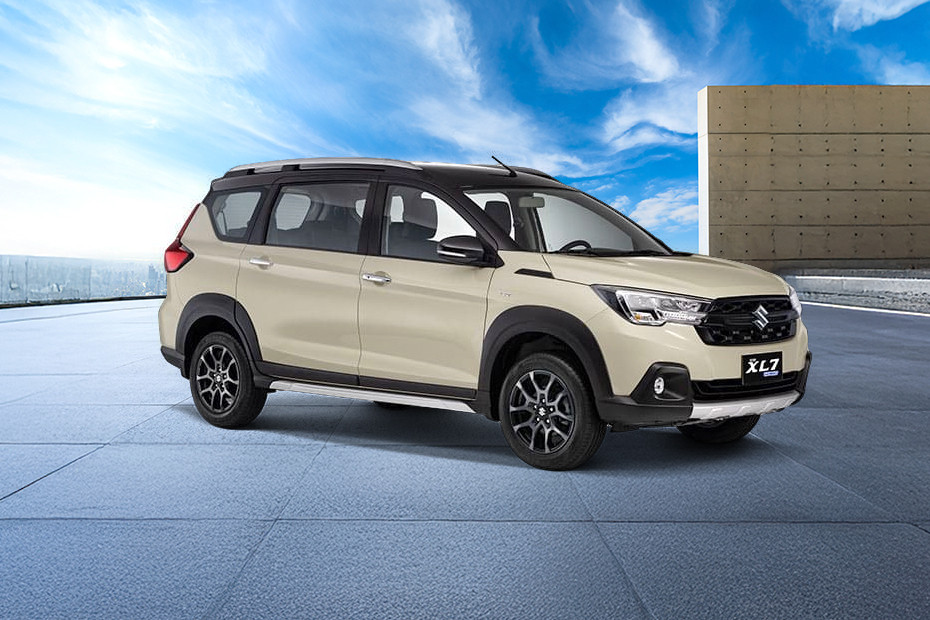 Suzuki XL7 Hybrid Front Cross Side View Suzuki XL7 Hybrid Front Cross Side View