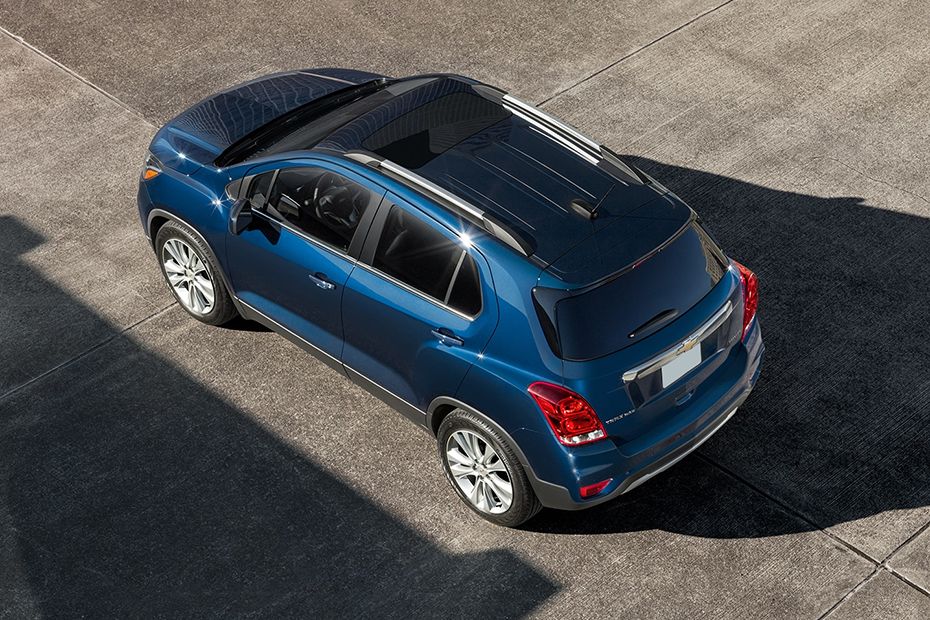 Rear Medium View of Chevrolet Trax 2022