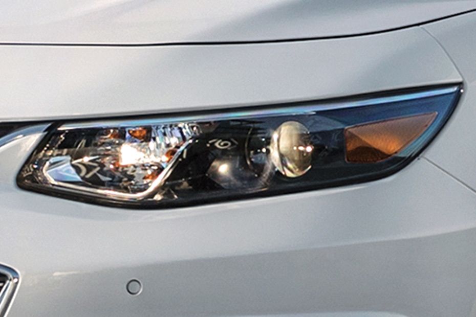 Chevrolet Malibu Headlight