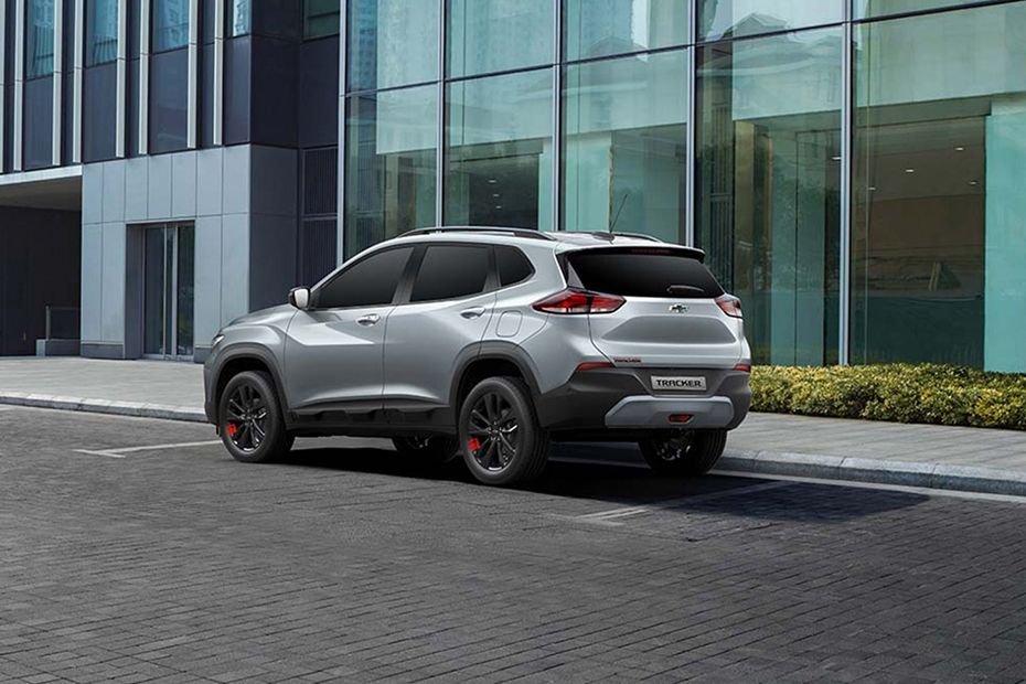 Chevrolet Tracker 2024 Interior & Exterior Images, Colors & Video