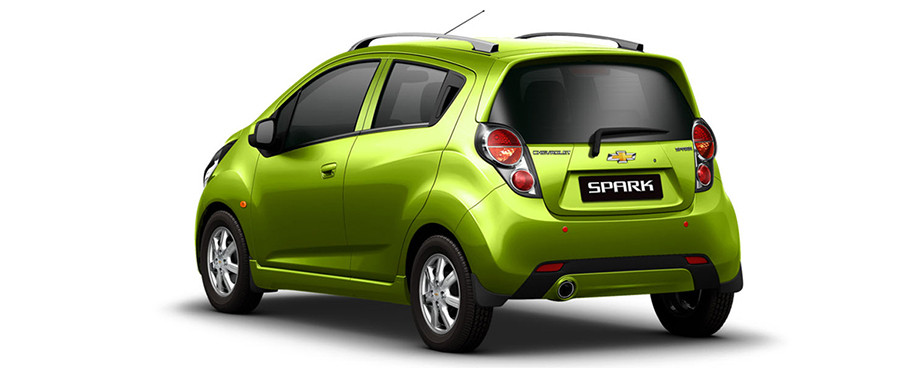 Rear Cross Side View of Chevrolet Spark (2011-2016)