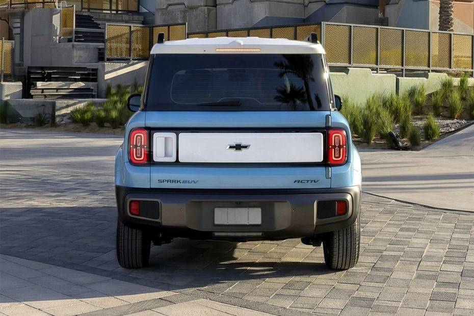 Full Rear View of Chevrolet Spark EUV