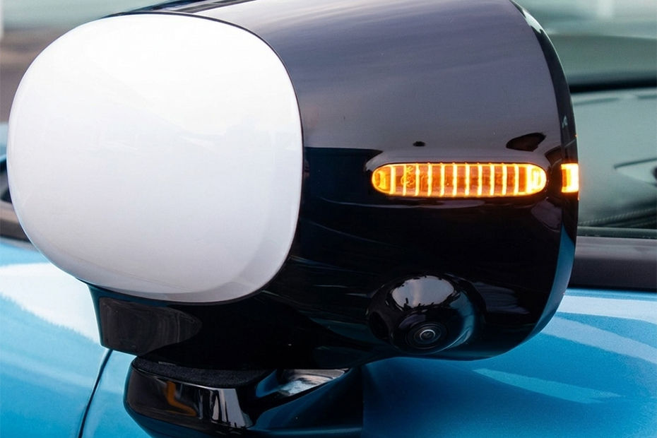 Chevrolet Spark EUV Turn Indicator