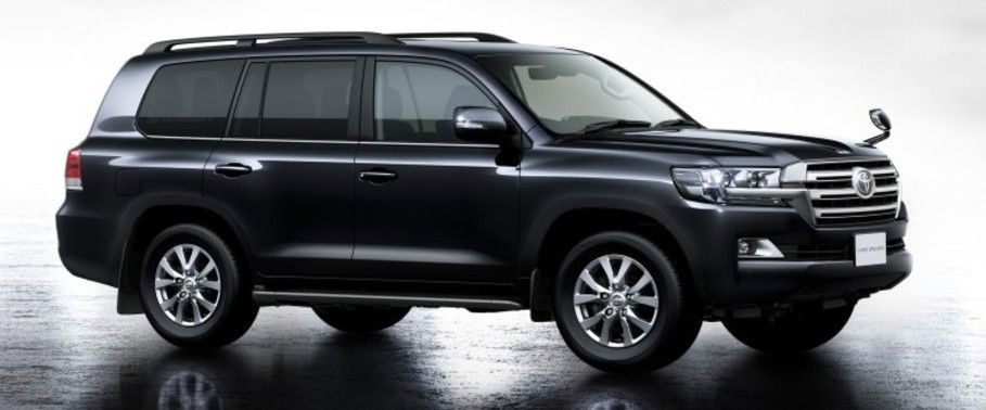 Toyota Land Cruiser (1993-2007) Front Cross Side View