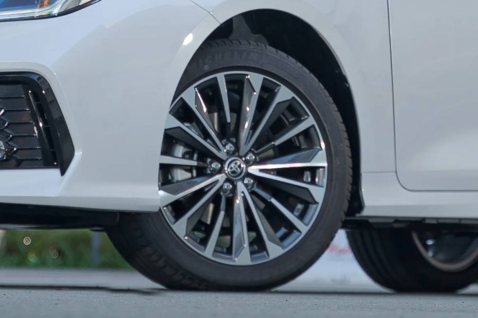 Corolla Altis Wheel Corolla Altis Wheel