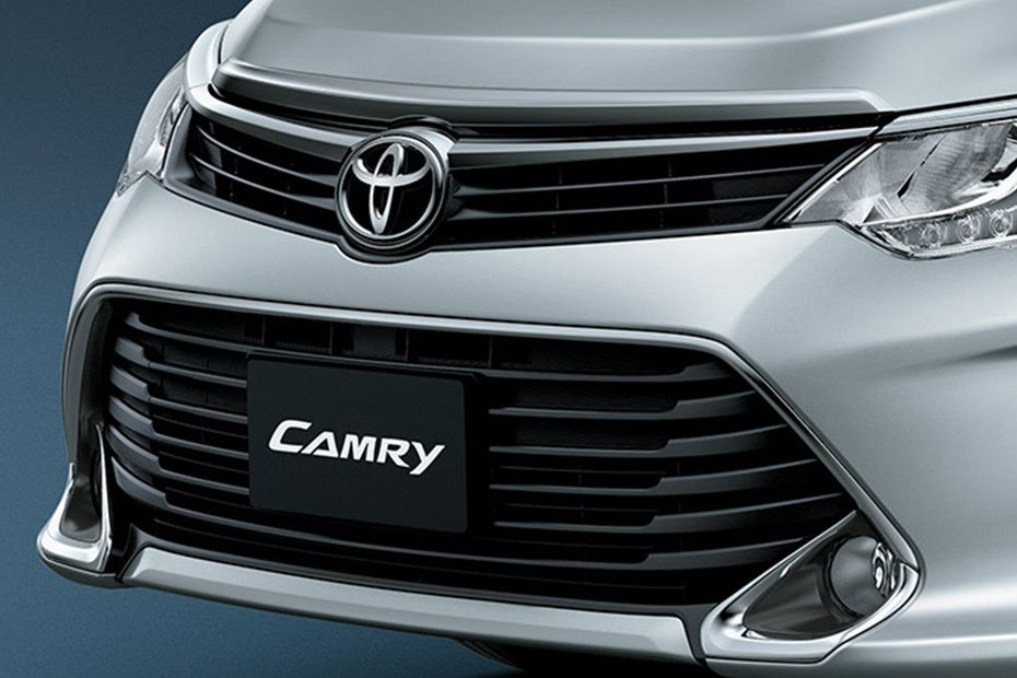 Camry (2015-2018) Grille View